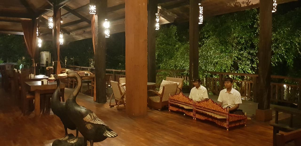 Hotel Puri Bambu